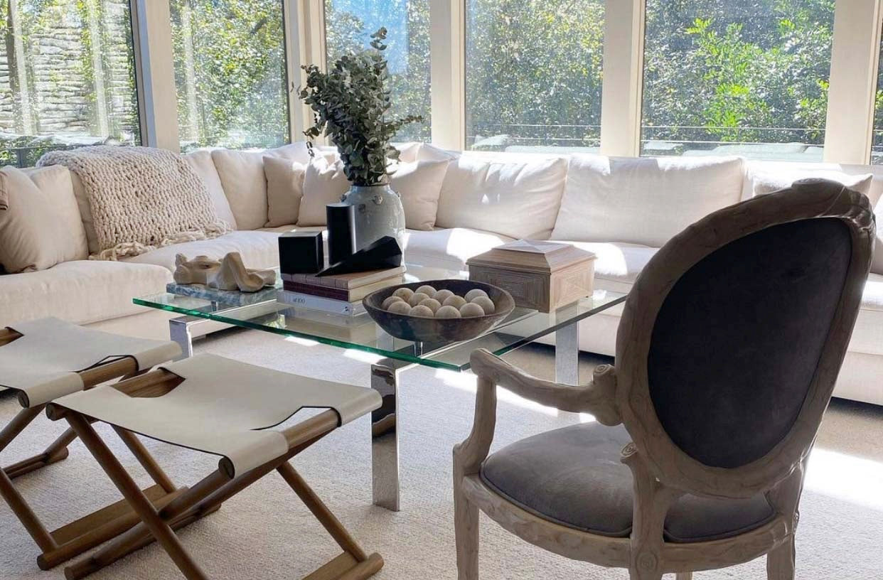 Mirak Custom – Mirak Furniture